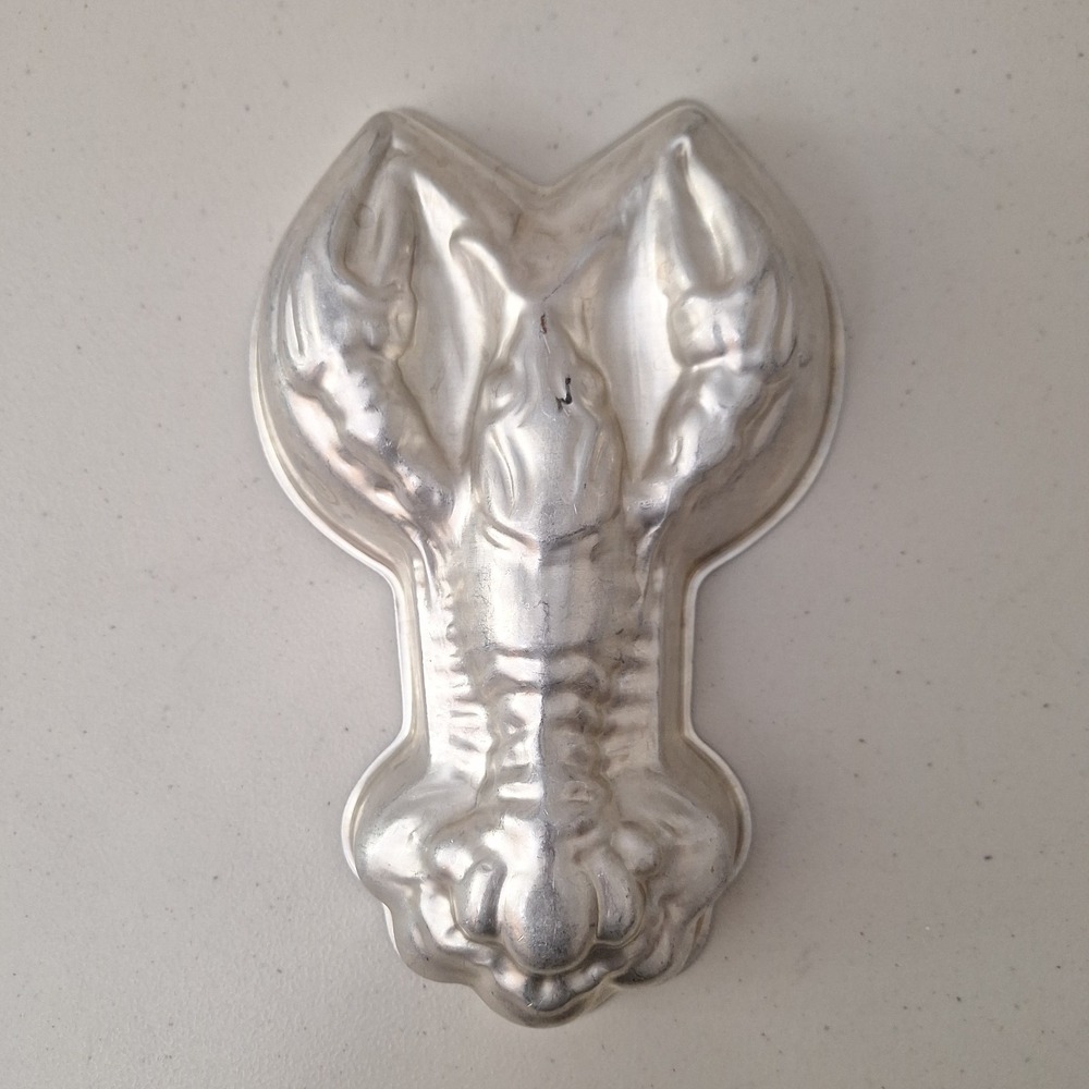 Vintage Silver Lobster Wall Hanging Jello Cake Mold MCM Gold Girls